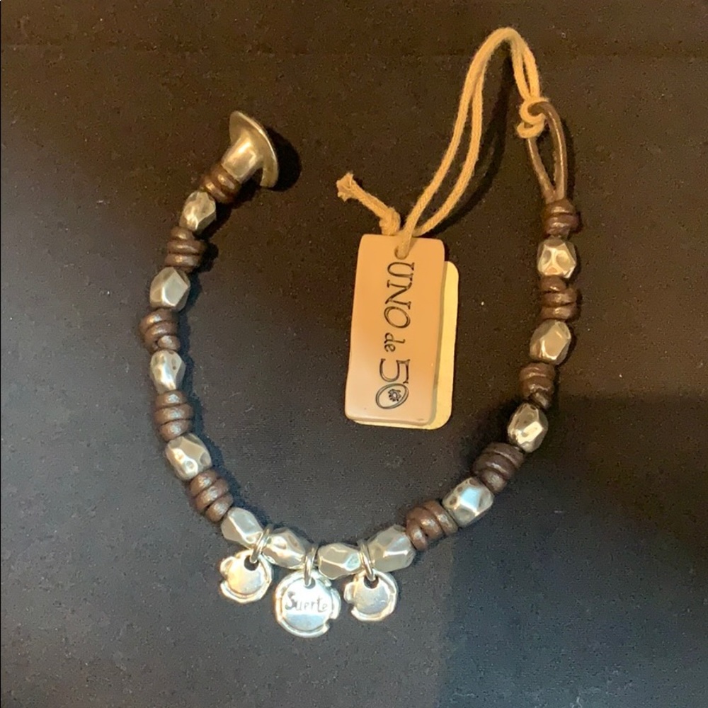 NWT Women’s Uno de 50 Bracelet Silver/Leather - Picture 2 of 11